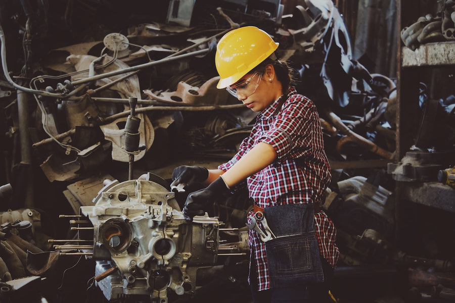 7 Industrial Use Gloves that are Worth the Investment