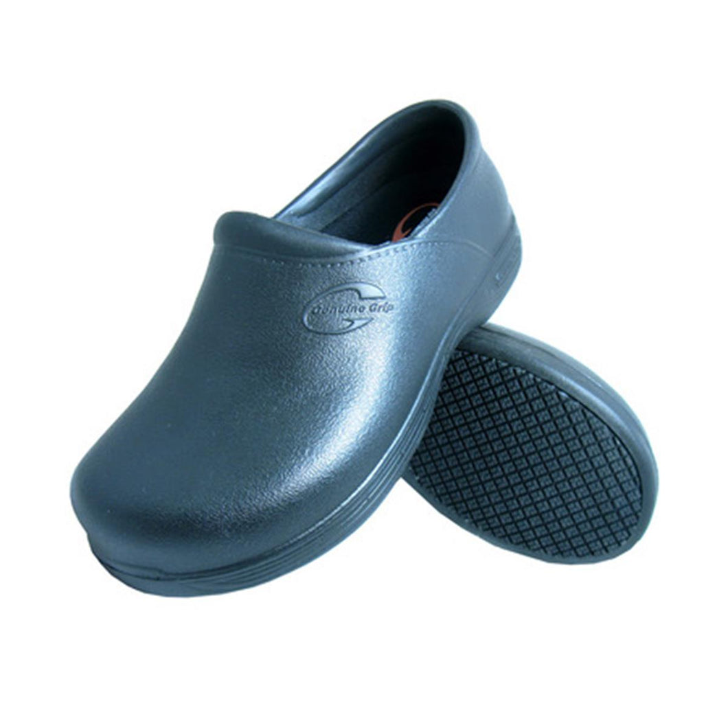 Genuine Grip 3800 Injection Clog Men's Footwear: Durable and Practical